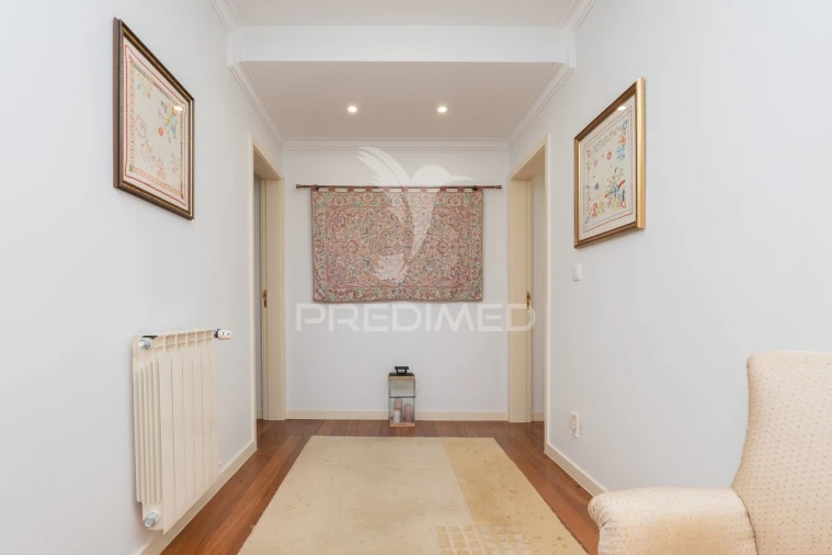 Moradia T4 para Venda em Adaufe Foto 30