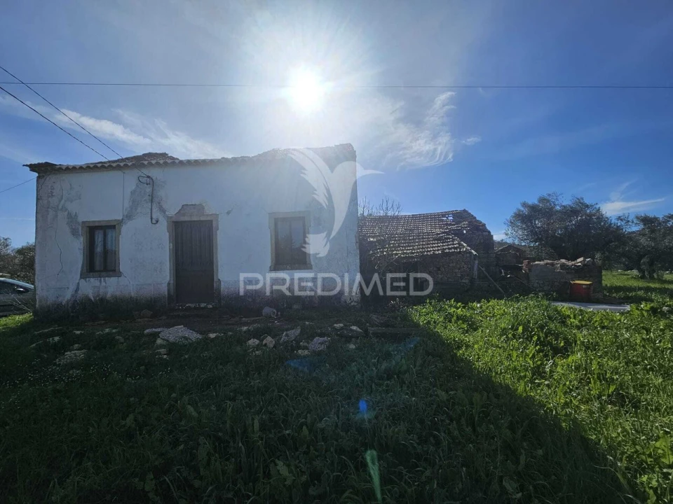 Moradia T2 para Venda em Chãos Foto 11