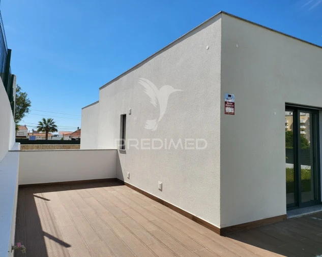 Moradia T4 para Venda em Portimão Foto 24