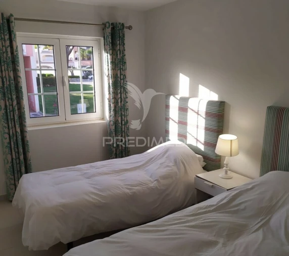 Apartamento T2 para Venda em Quarteira Foto 25