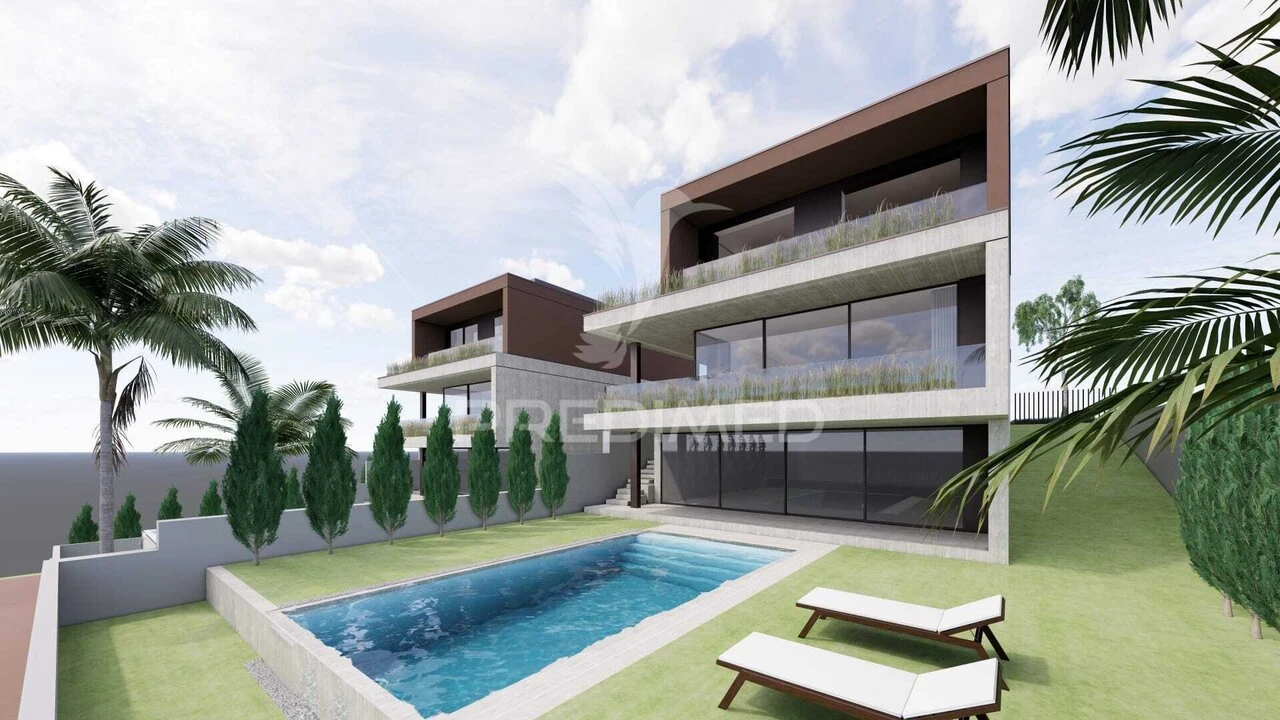 Moradia T4 para Venda em Lago Foto 1