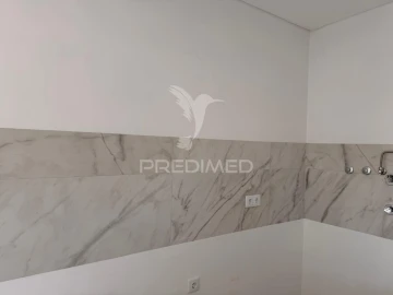 Moradia T4 para Venda em Fernao Ferro