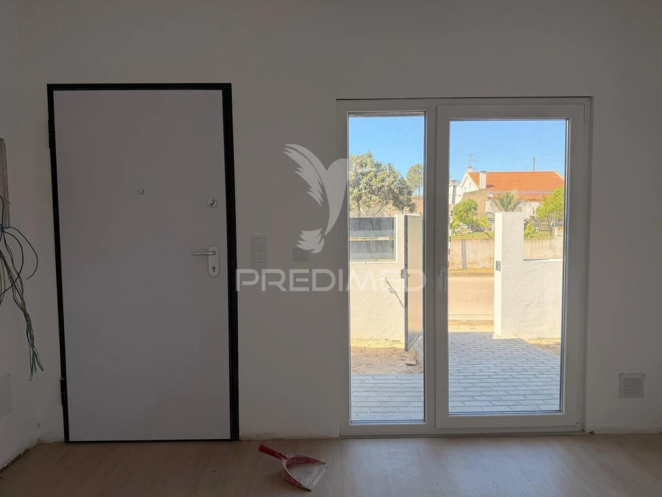 Moradia T4 para Venda em Fernao Ferro Foto 29