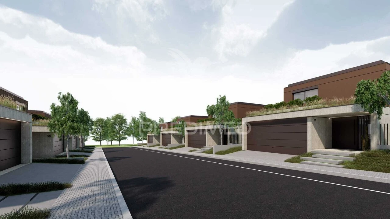 Moradia T4 para Venda em Lago Foto 14