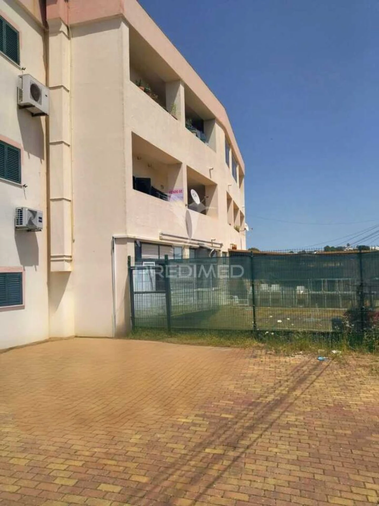 Apartamento T3 para Venda em Albufeira e Olhos de Água Foto 24