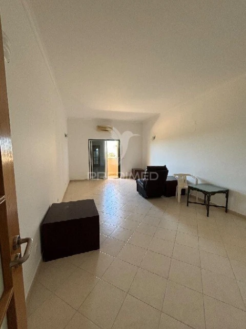 Apartamento T3 para Venda em Albufeira e Olhos de Água