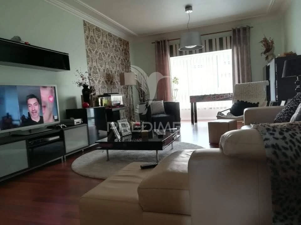 Apartamento T2 para Venda em Vialonga Foto 6