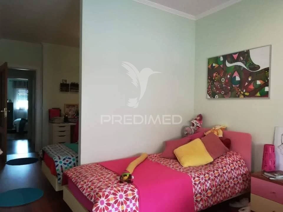 Apartamento T2 para Venda em Vialonga Foto 5