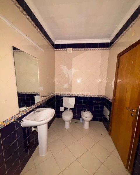 Apartamento T3 para Venda em Albufeira e Olhos de Água