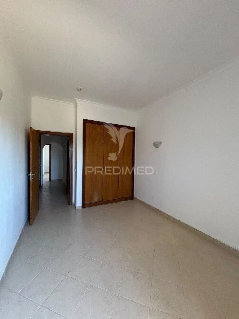 Apartamento T3 para Venda em Albufeira e Olhos de Água