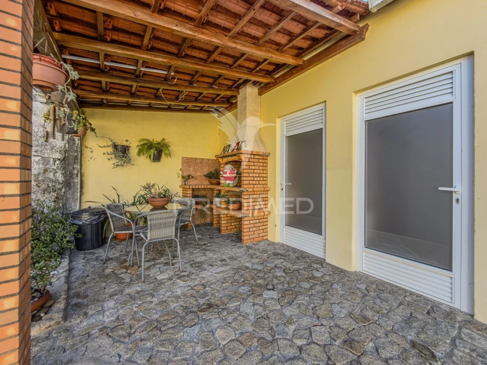 Moradia T3 para Venda em Salreu Foto 18