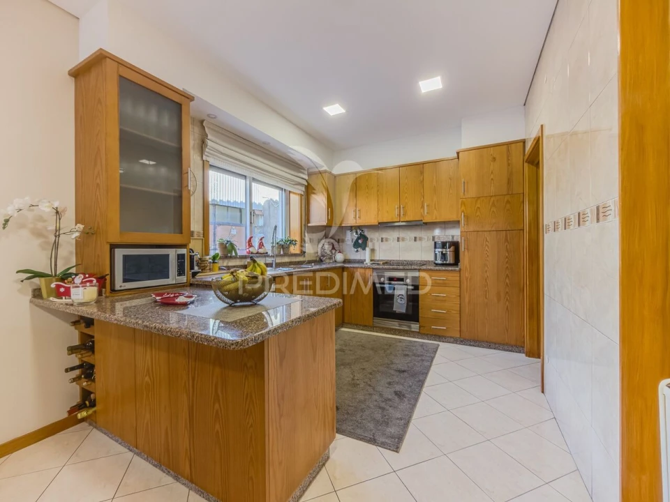 Moradia T3 para Venda em Salreu Foto 1