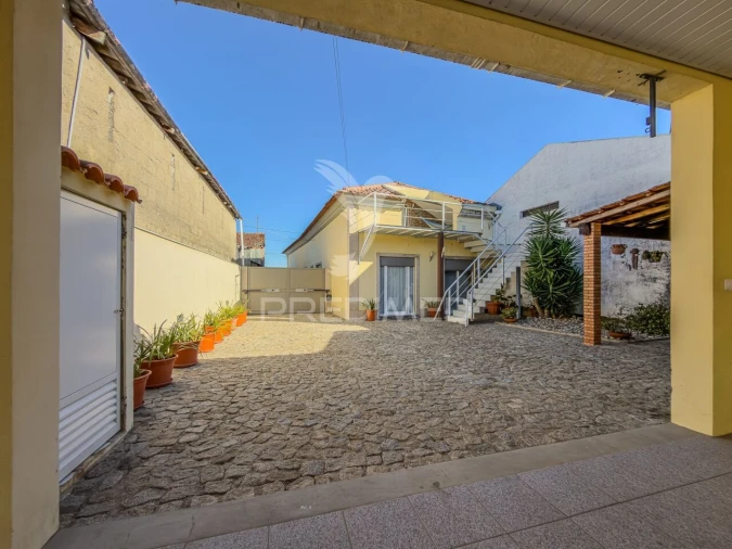 Moradia T3 para Venda em Salreu Foto 19