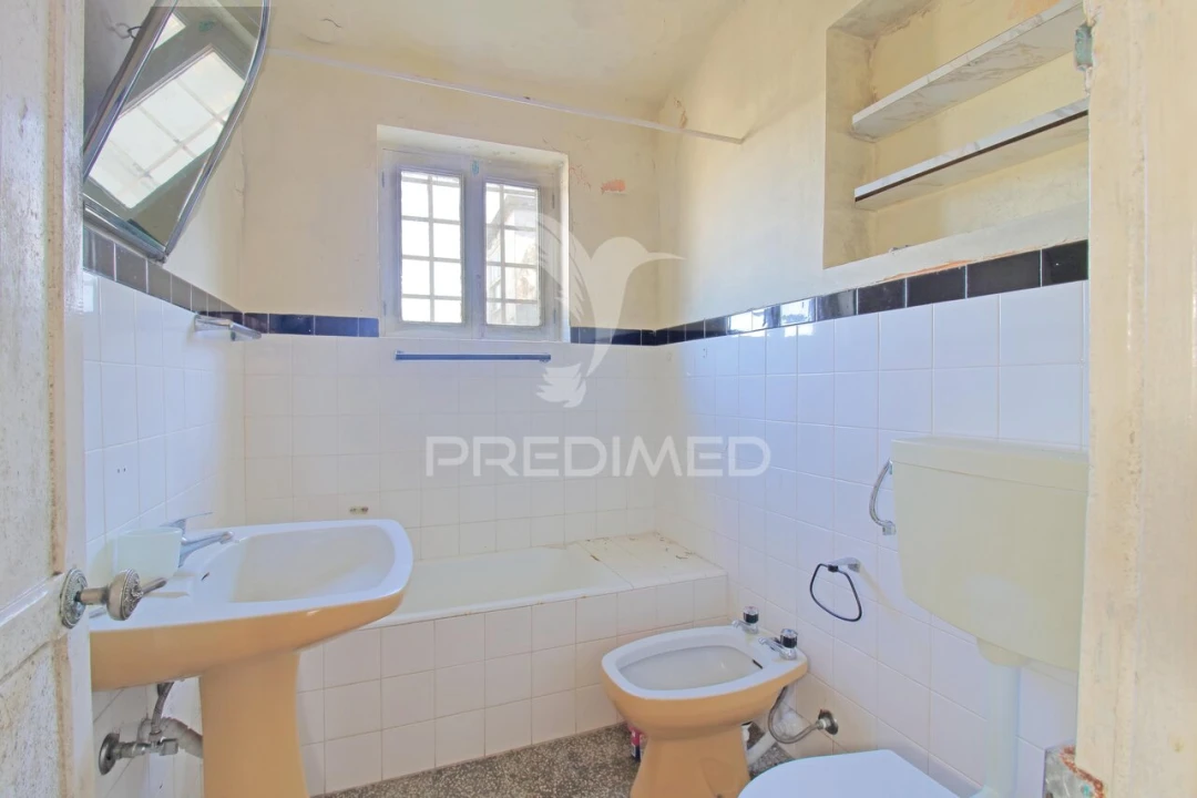 Moradia T2 para Venda em Praia da Vitoria (Santa Cruz) Foto 13