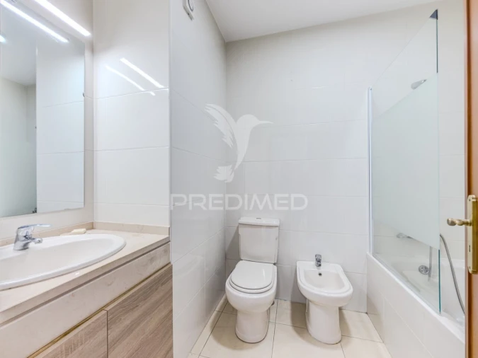 Apartamento T3 para Venda em Bunheiro Foto 6