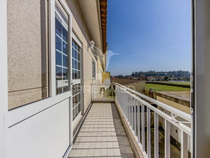 Apartamento T3 para Venda em Bunheiro Foto 23