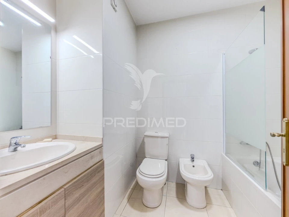 Apartamento T3 para Venda em Bunheiro Foto 6