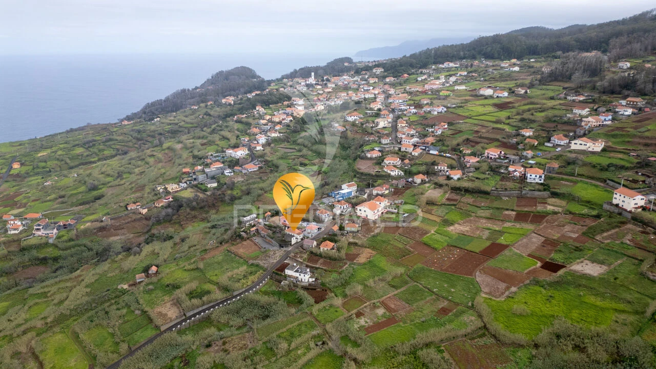 Moradia T3 para Venda em Porto Moniz Foto 15