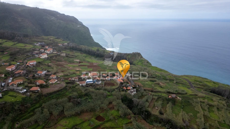 Moradia T3 para Venda em Porto Moniz Foto 21