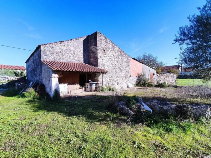 Terreno para Venda em Atouguia Foto 3