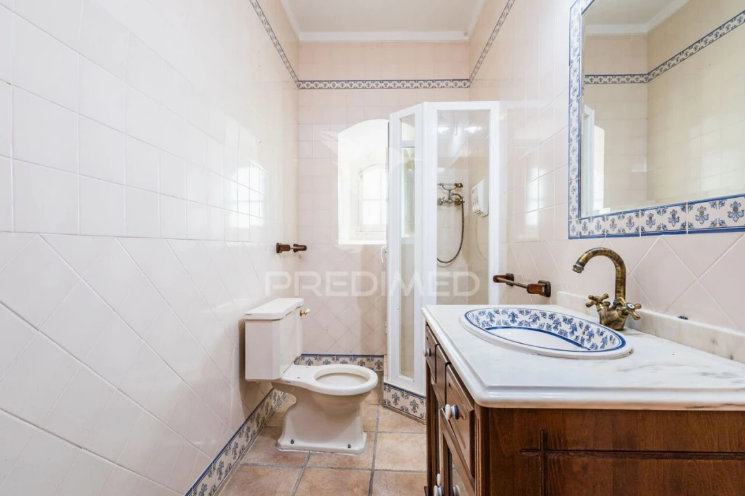 Quinta T4 para Venda em Meia Via Foto 30