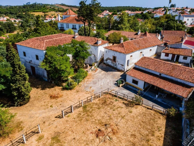 Quinta T4 para Venda em Meia Via Foto 13