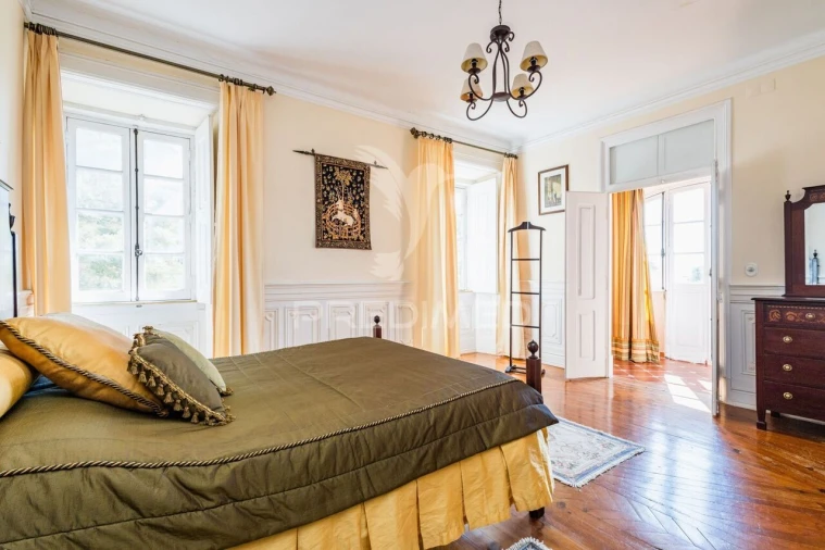 Quinta T4 para Venda em Meia Via Foto 21