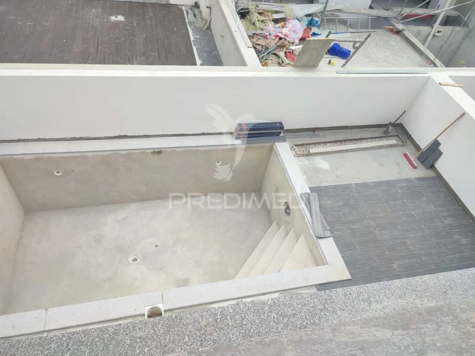 Moradia T4 para Venda em Alcochete Foto 24