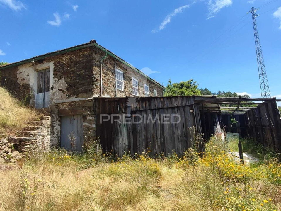 Moradia T0 para Venda em Medrões Foto 25