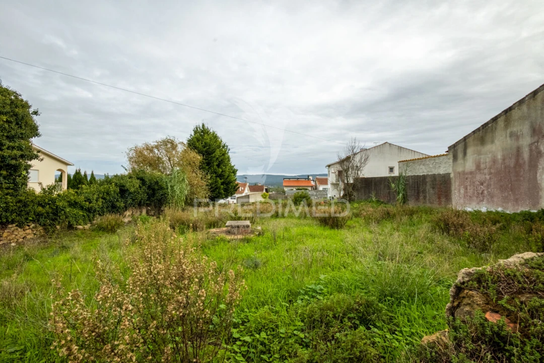 Terreno para Venda em Turquel Foto 3