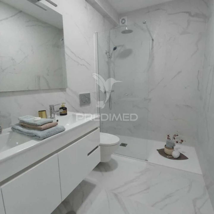 Apartamento T3 para Venda em Benfica Foto 19