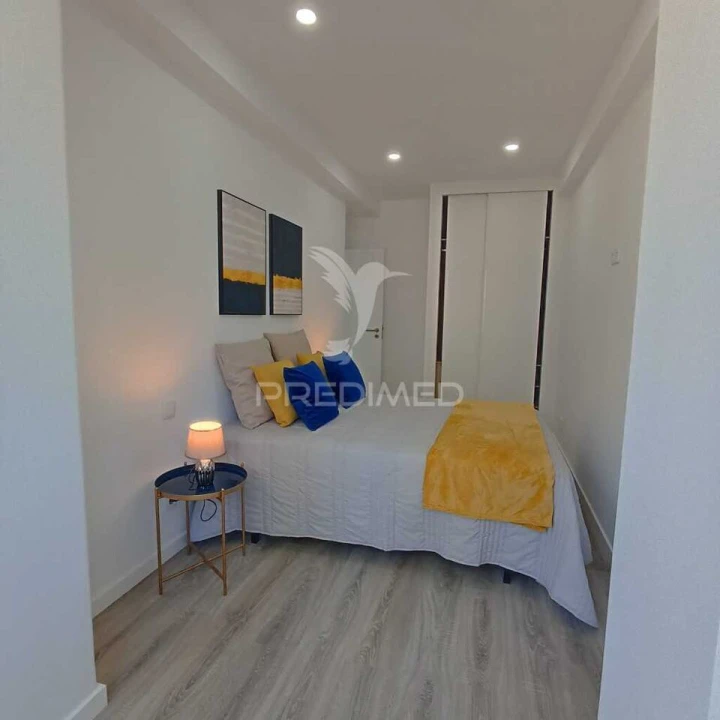 Apartamento T3 para Venda em Benfica Foto 12