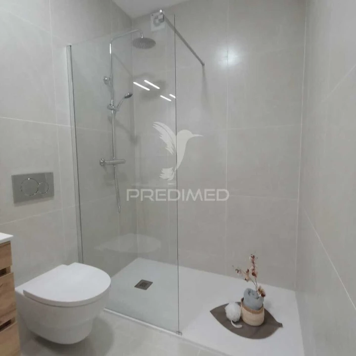 Apartamento T3 para Venda em Benfica Foto 16