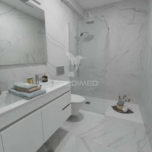 Apartamento T3 para Venda em Benfica Foto 19