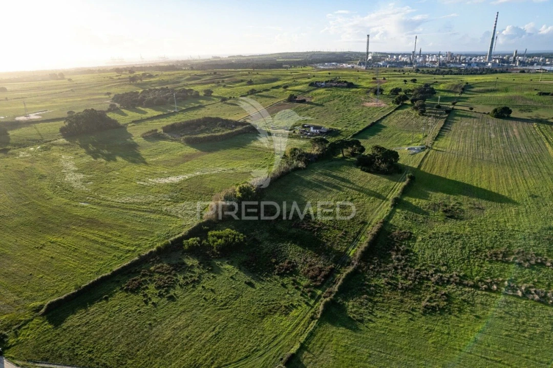 Terreno para Venda em Sines Foto 3