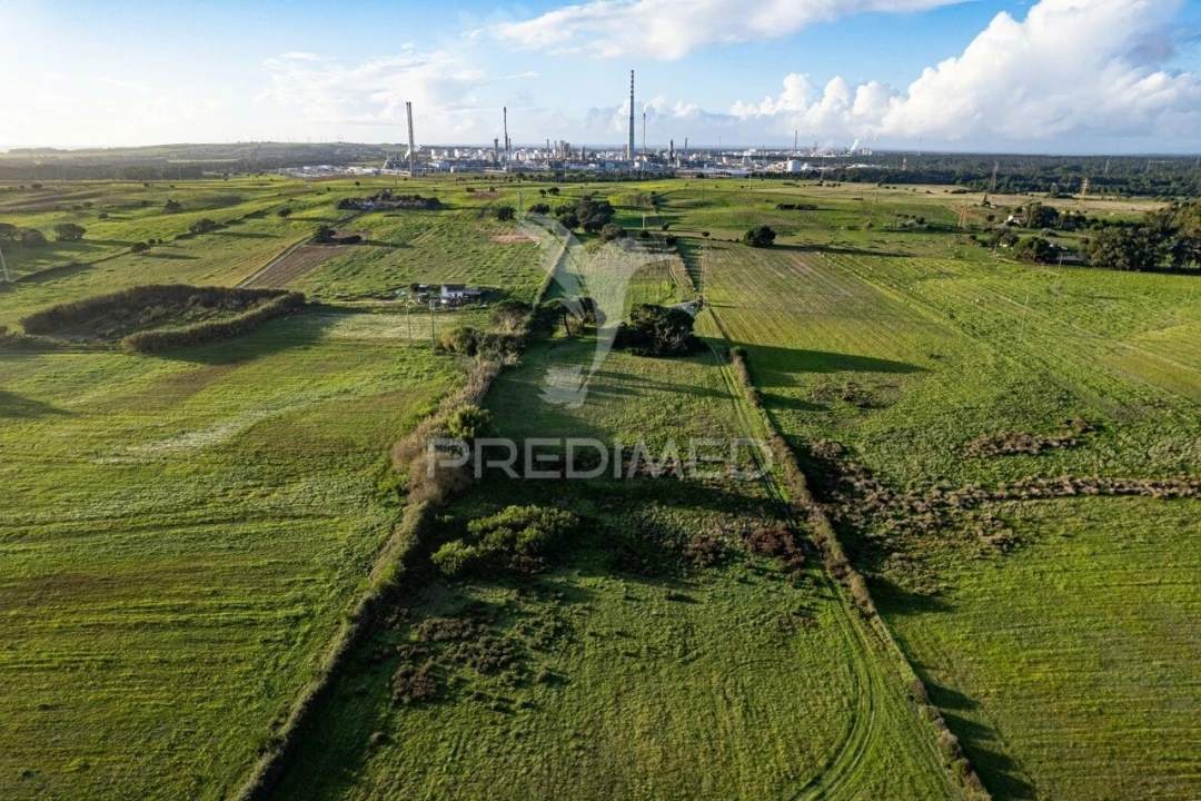 Terreno para Venda em Sines Foto 4