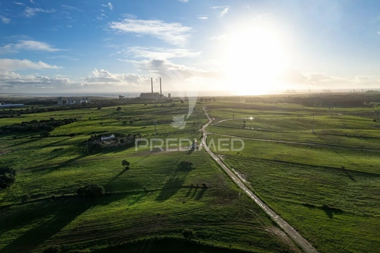 Terreno para Venda em Sines Foto 2