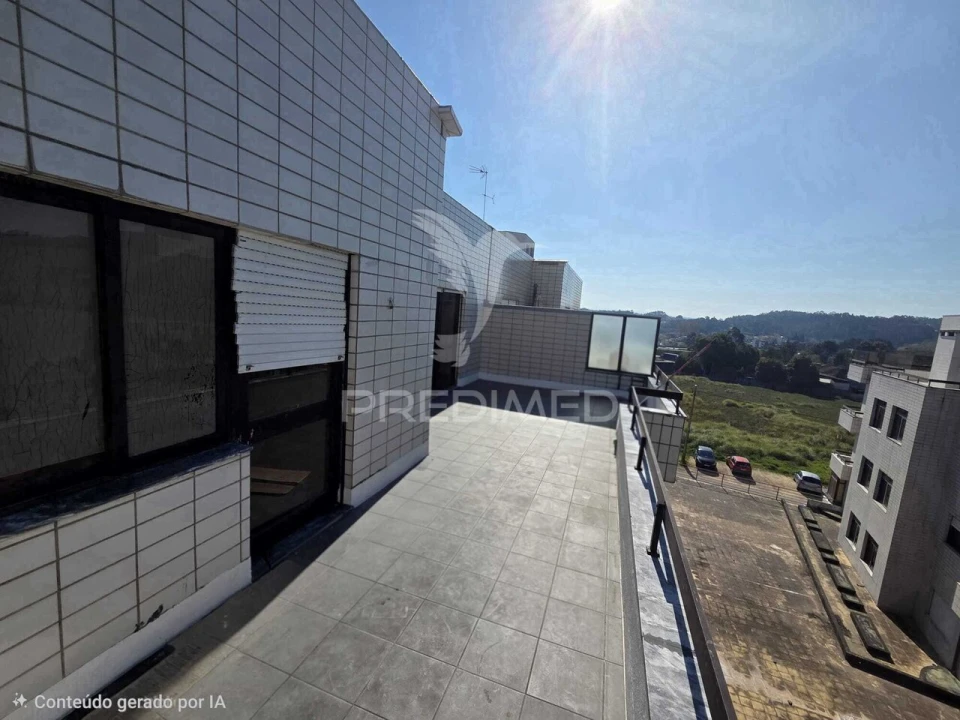 Apartamento T2 para Venda em Vilar de Andorinho Foto 23