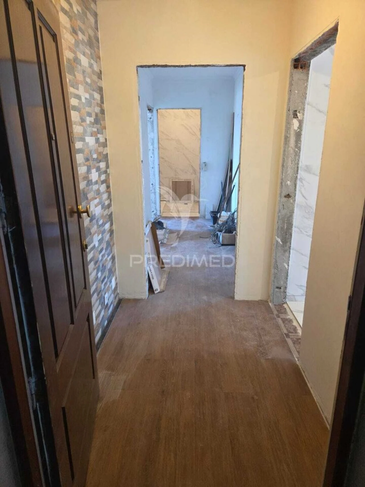 Apartamento T2 para Venda em Vilar de Andorinho Foto 4