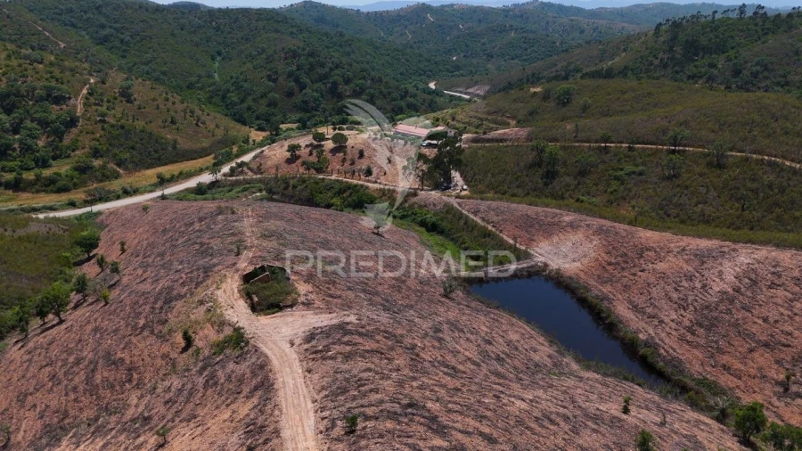 Moradia T0 para Venda em Santana da Serra