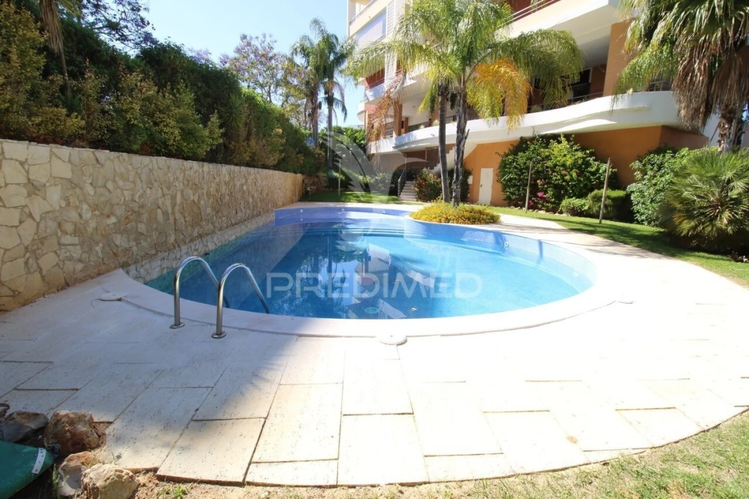Apartamento T1 para Venda em Portimão Foto 38