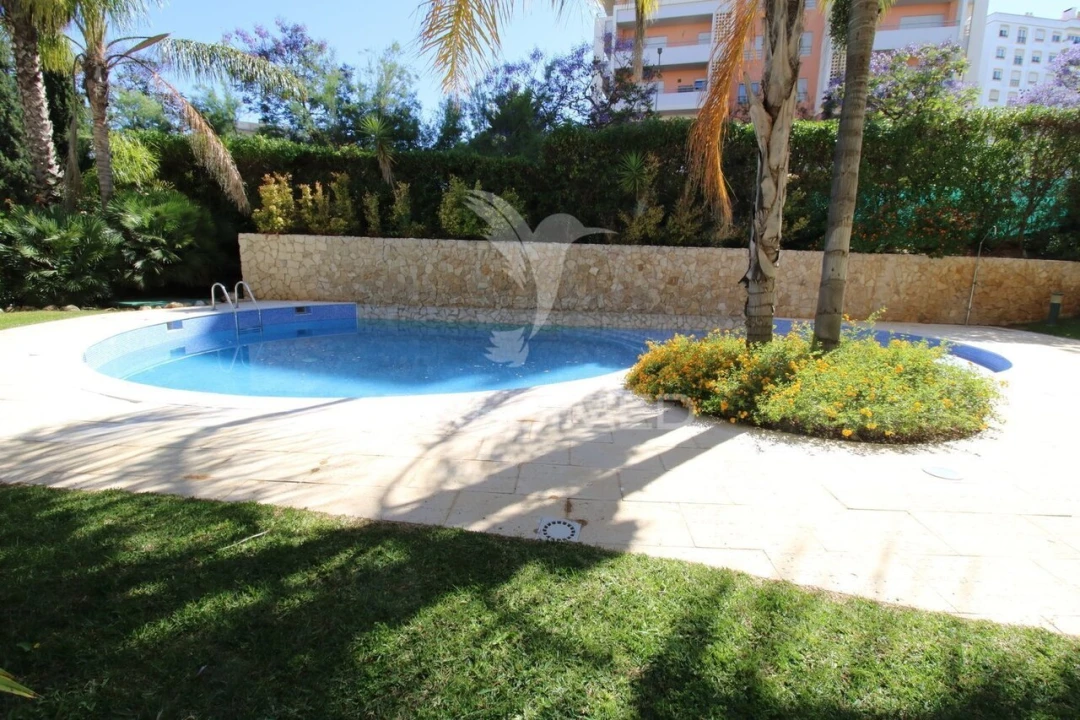 Apartamento T1 para Venda em Portimão Foto 37