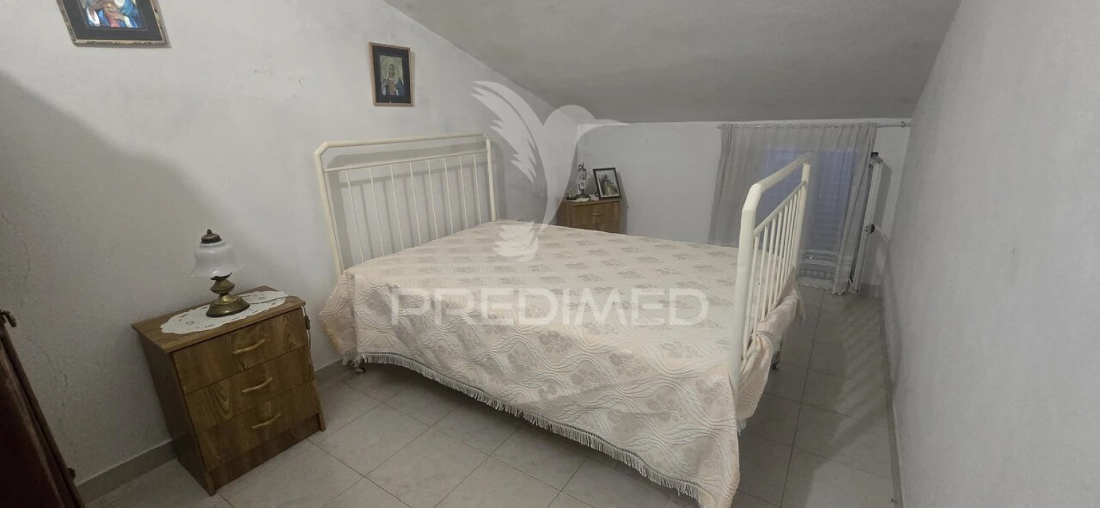 Moradia T3 para Venda em Santana Foto 6