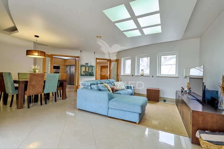 Apartamento T3 para Venda em Fatima Foto 8