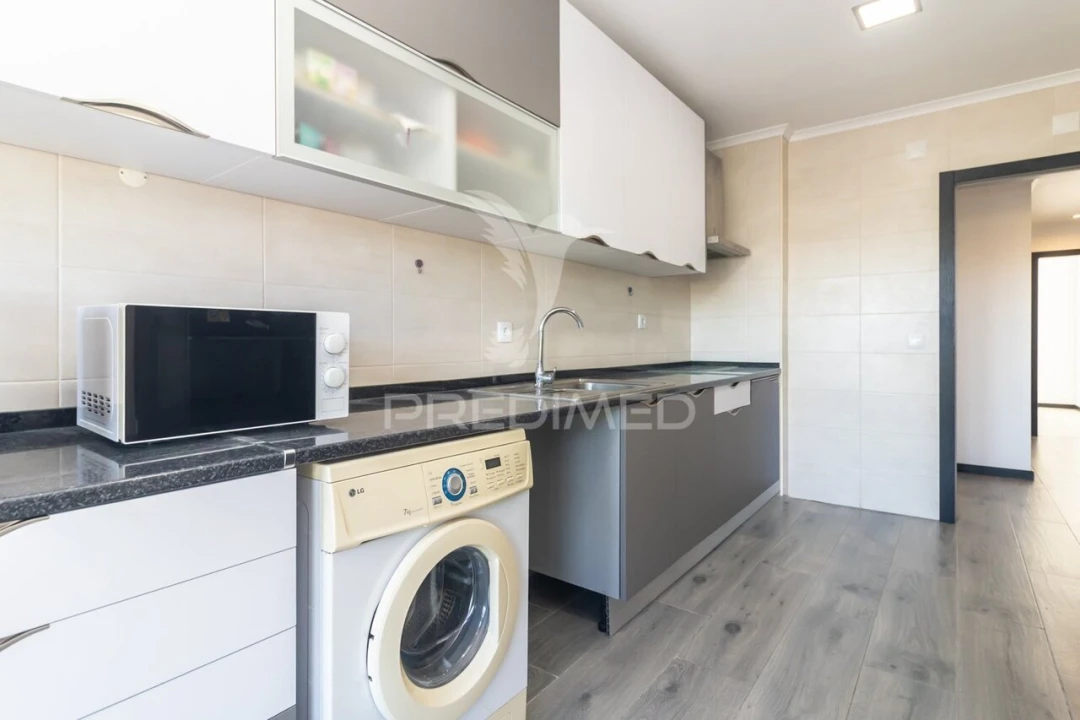 Apartamento T3 para Venda em Moita Foto 11