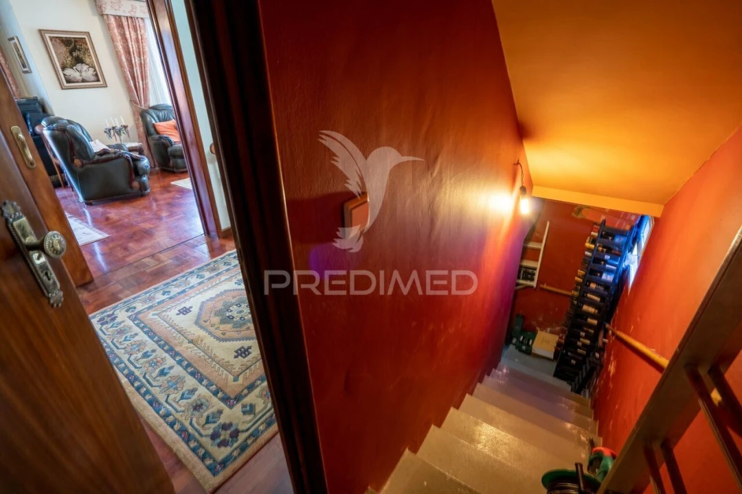 Moradia T5 para Venda em São Martinho Foto 23