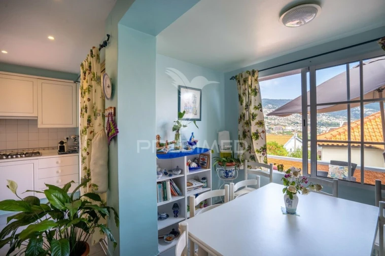 Moradia T5 para Venda em São Martinho Foto 31