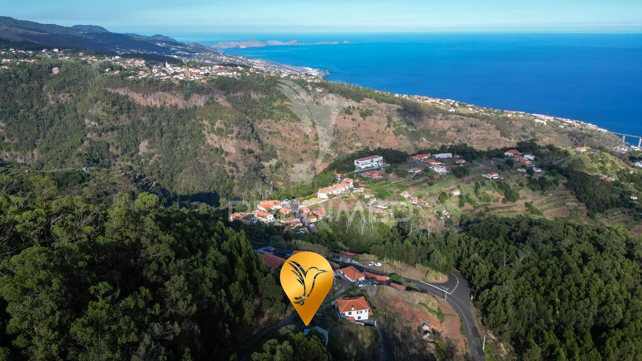Terreno para Venda em Caniço Foto 3