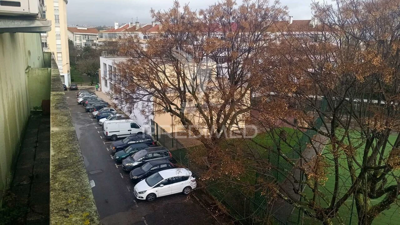 Armazém para Venda em Falagueira-Venda Nova Foto 16