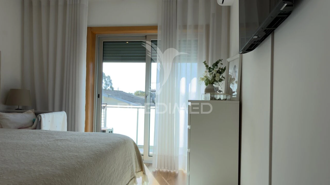 Apartamento T3 para Venda em Nogueira da Regedoura Foto 18